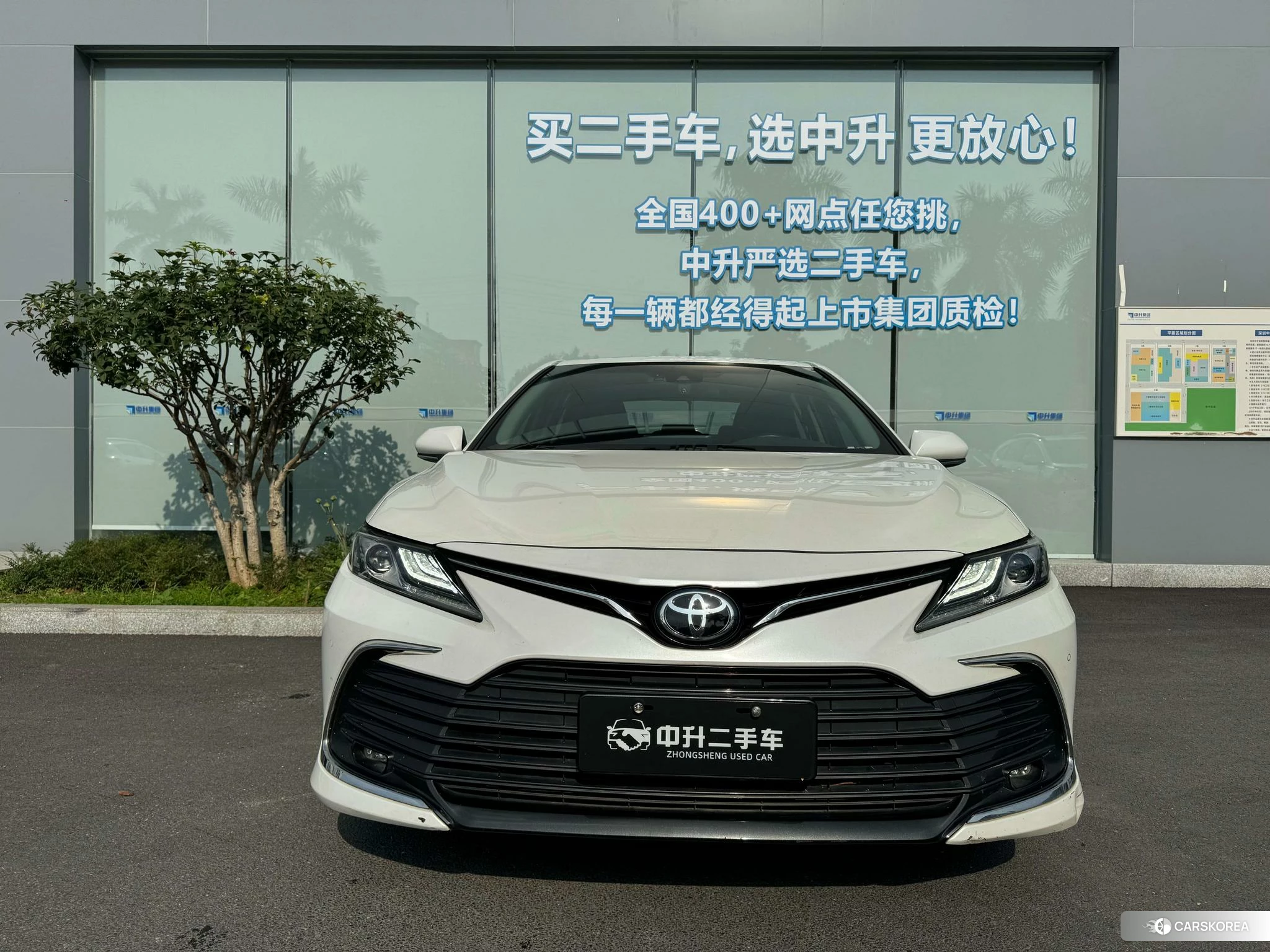 Toyota Camry 2021 Белый из Китая, фото 6