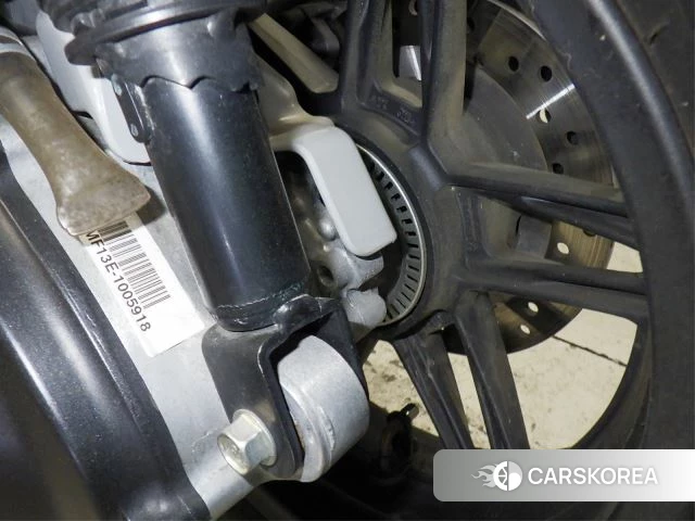 Honda FORZA id 4184454 из Японии 18