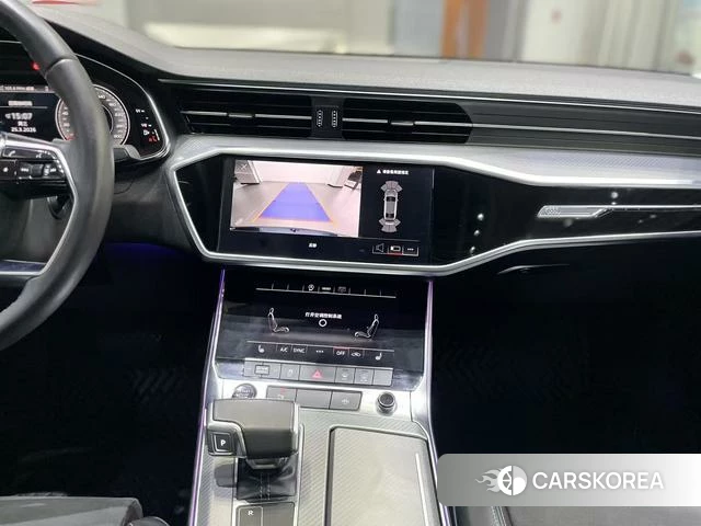 Audi A7L id 4261835 из Китая 10