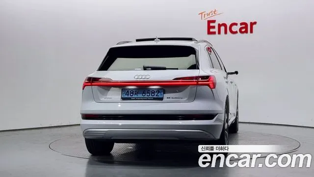 Audi e-Tron id 2834038 из Кореи 14