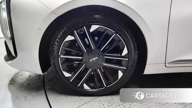 Kia The New K8 id 3580608 из Кореи 14