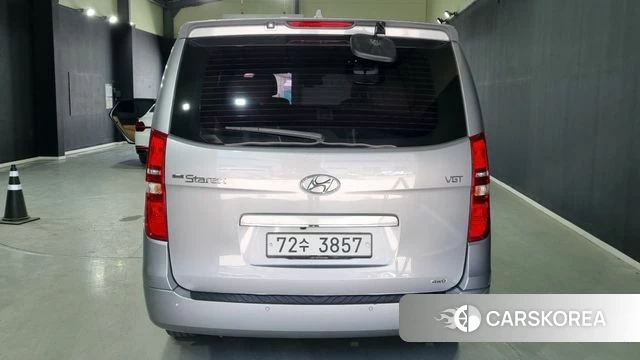 Hyundai The New Grand Starex id 3917138 из Кореи 12