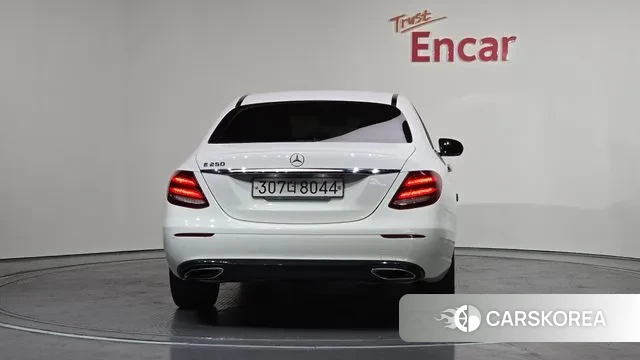 Mercedes-Benz E-Class W213 id 3519984 из Кореи 14