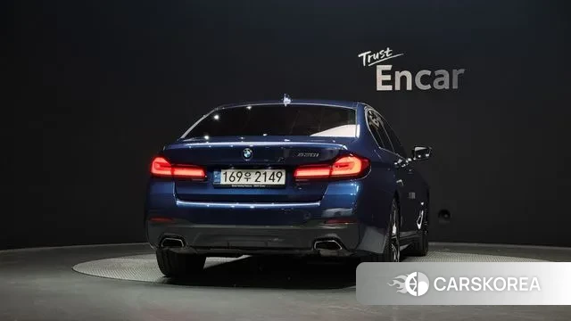 BMW 5 Series (G30) id 3443842 из Кореи 14