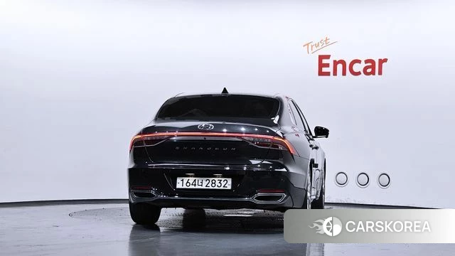 Hyundai The New Grandeur IG id 4458715 из Кореи 32