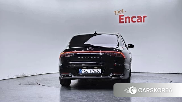 Hyundai The New Grandeur IG id 4330419 из Кореи 14