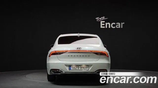 Hyundai The New Grandeur IG id 2807124 из Кореи 14