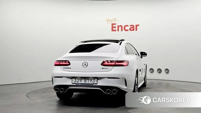 Mercedes-Benz E-Class W213 id 4245950 из Кореи 29