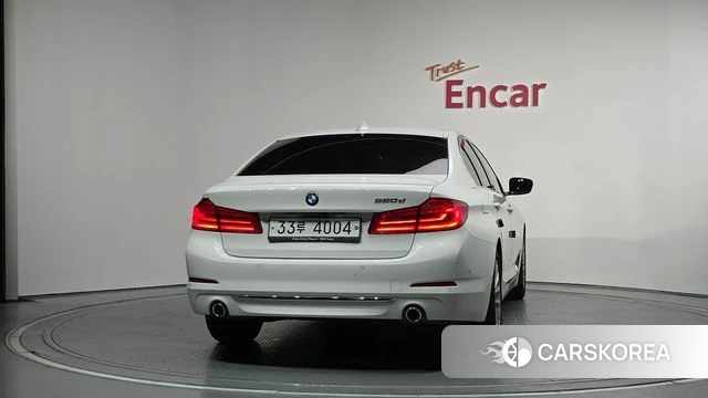 BMW 5 Series (G30) id 4581631 из Кореи 14
