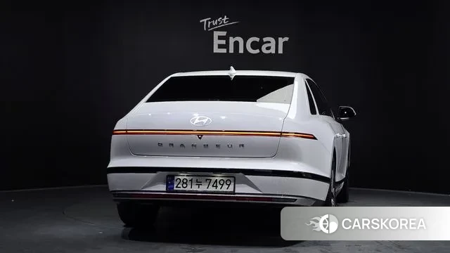 Hyundai Grandeur Hybrid (GN7) id 3027049 из Кореи 14