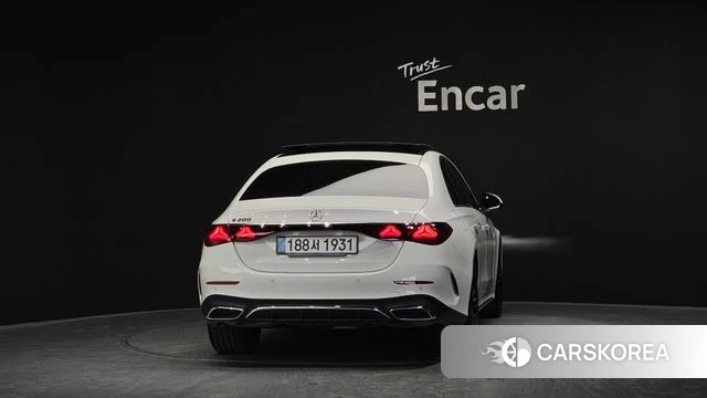 Mercedes-Benz E-Class W214 id 3896373 из Кореи 14