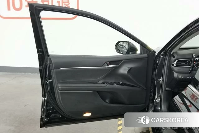 Toyota Camry id 4314001 из Китая 18