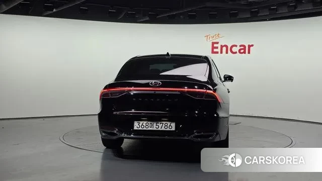 Hyundai The New Grandeur IG id 3508107 из Кореи 14