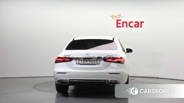 Mercedes-Benz E-Class W213 id 4303907 из Кореи 26