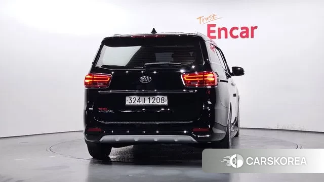 Kia The New Carnival id 3008809 из Кореи 14