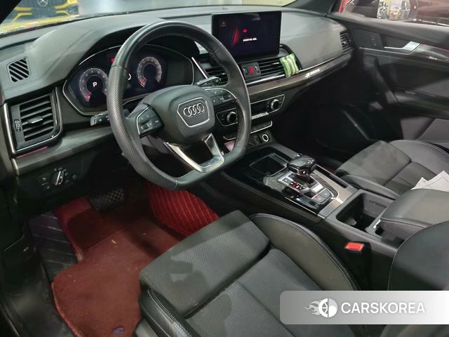 Audi Q5L Sportback 2022 Черный из Китая, фото 4