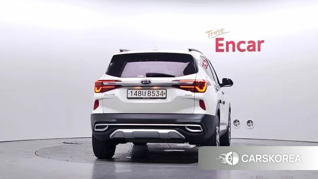 Kia Seltos id 4672337 из Кореи 26