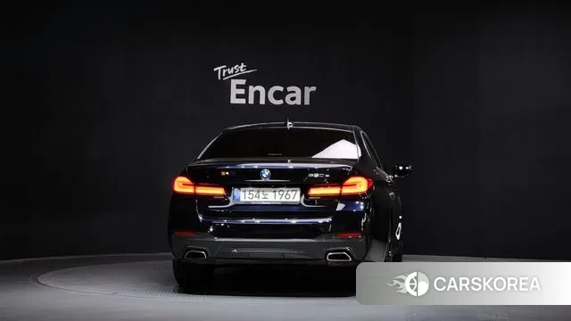 BMW 5 Series (G30) id 3771715 из Кореи 14