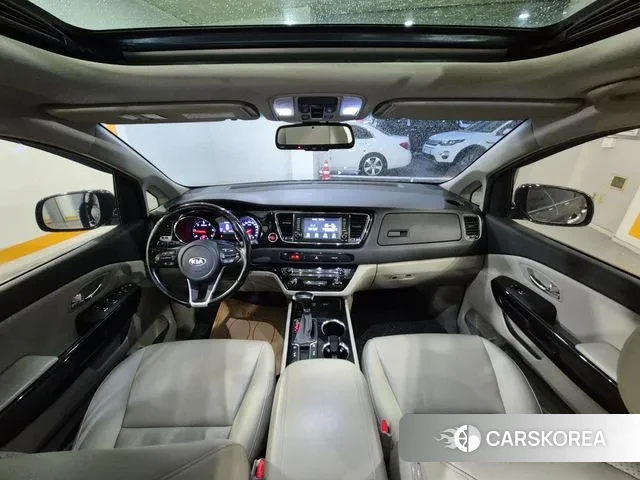 Kia The New Carnival id 2986693 из Кореи 13