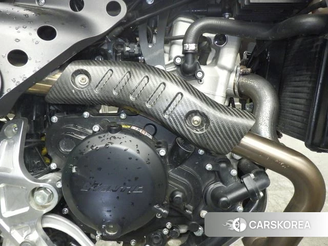 Engine photo