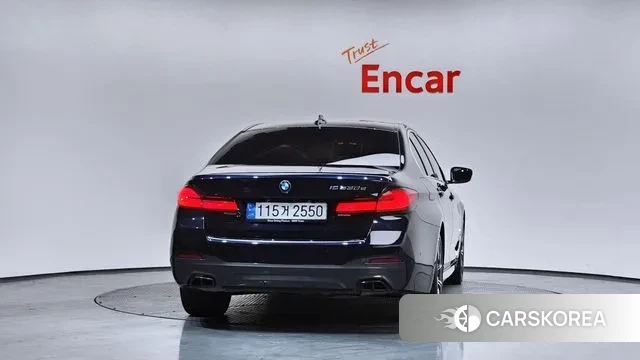 BMW 5 Series (G30) id 3722326 из Кореи 14