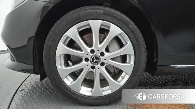 Mercedes-Benz E-Class W213 id 4551725 из Кореи 28