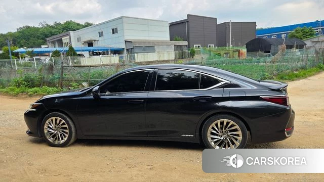 Lexus ES300h 7th generation 2020 Черный из Кореи, фото 5
