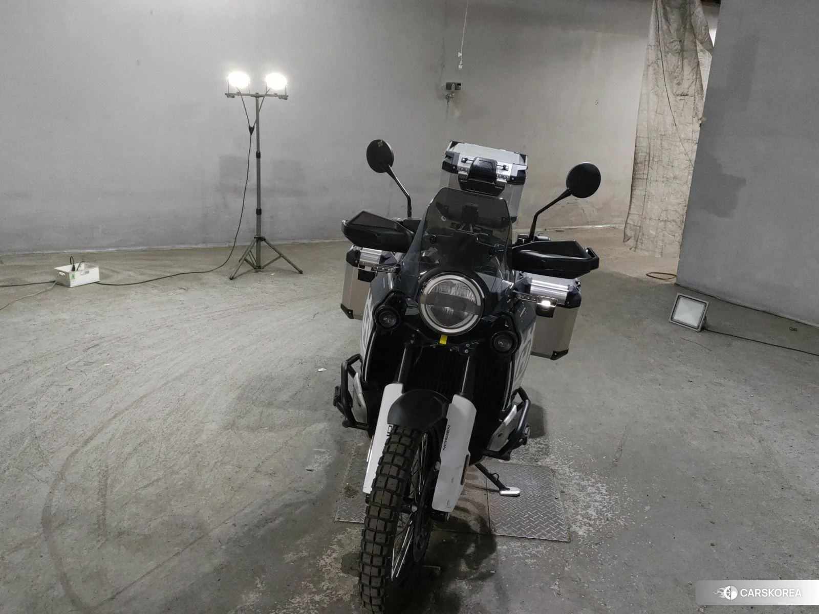 Husqvarna NORDEN 901 2022 из Японии, фото 3