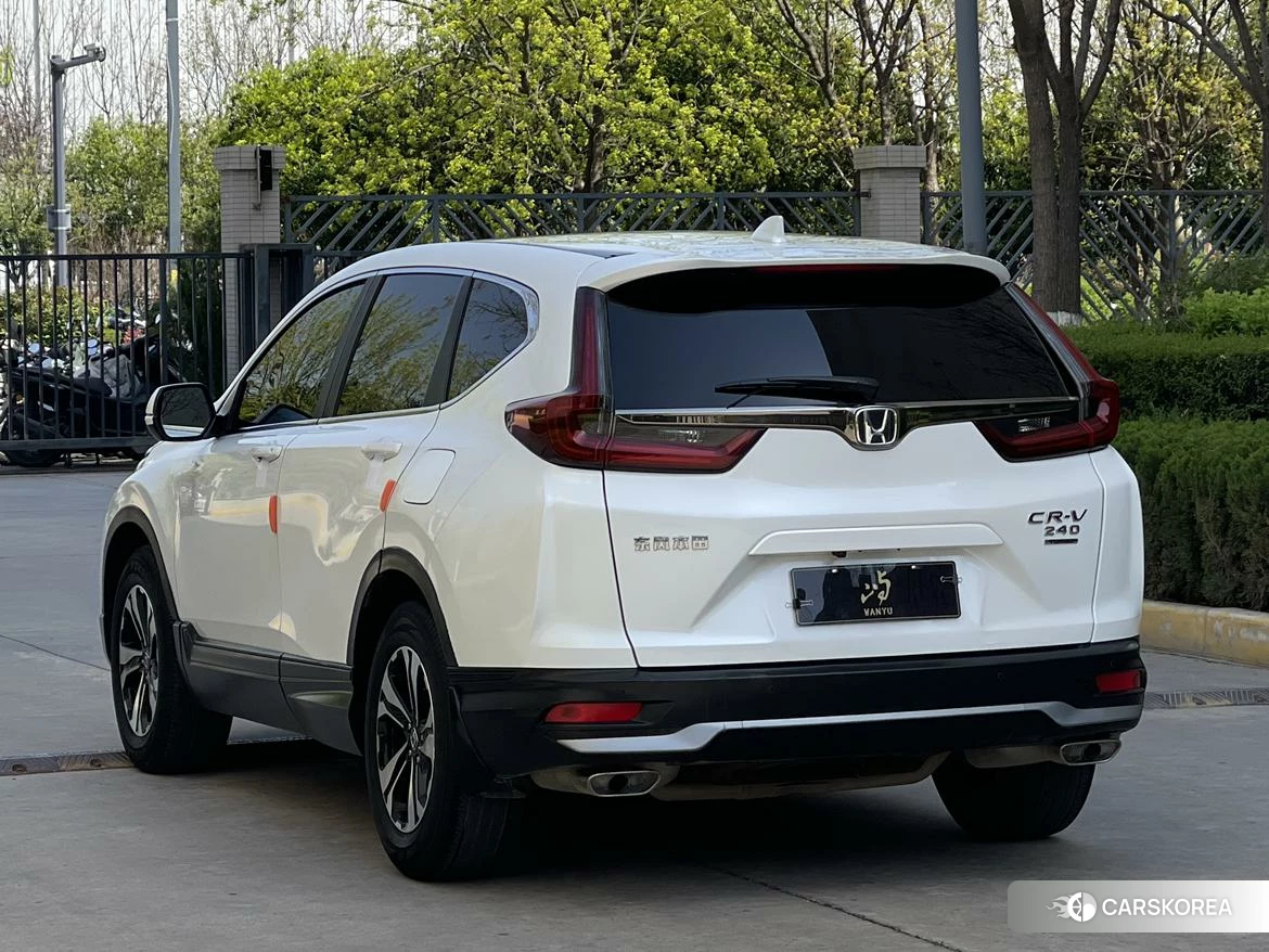 Honda CR-V id 4510902 из Китая 9