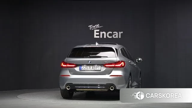 BMW 1 Series (F40) id 2905071 из Кореи 14