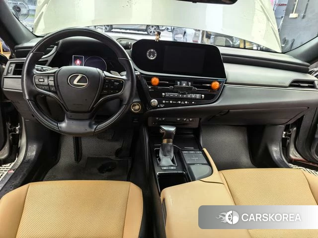 Lexus ES 2022 Серебристо-серый из Китая, фото 5