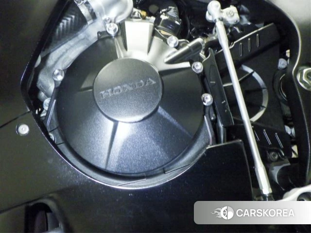 Engine photo