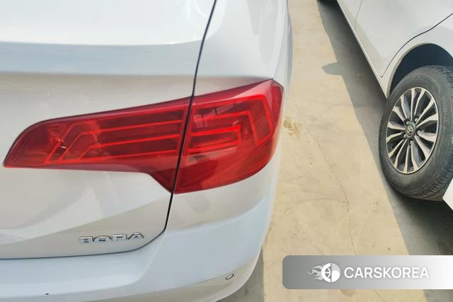 Volkswagen Bora id 4262581 из Китая 11