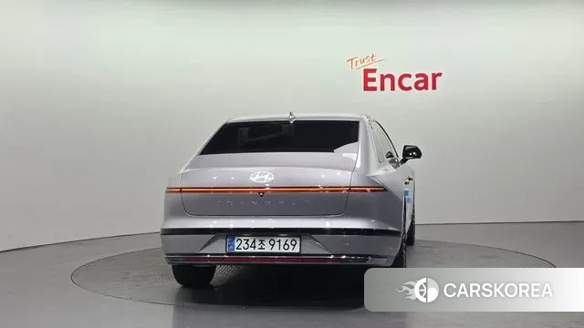 Hyundai Grandeur (GN7) id 3614653 из Кореи 14