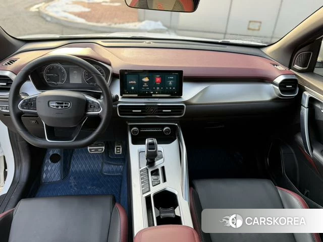 Geely Automobile Binyue id 4207643 из Китая 14