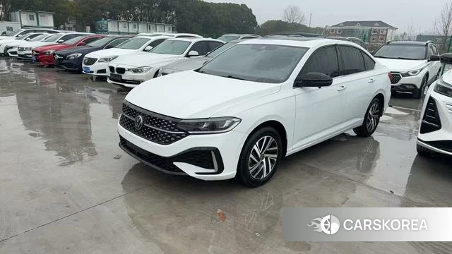 Volkswagen Lavida 2023 Белый из Китая, фото 4