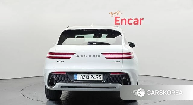 Genesis GV70 id 4202840 из Кореи 24