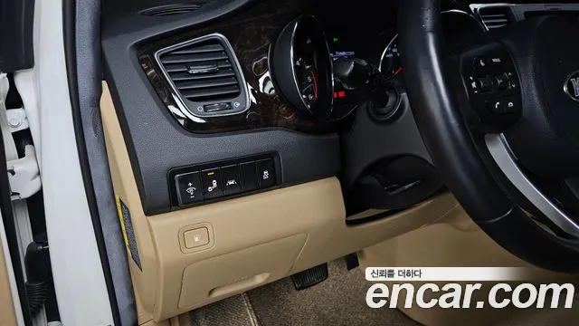 Kia The New Carnival id 2574253 из Кореи 14