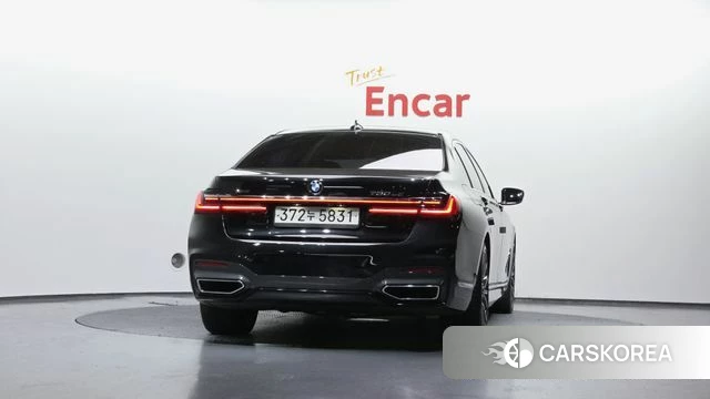 BMW 7 Series (G11) id 4383178 из Кореи 28