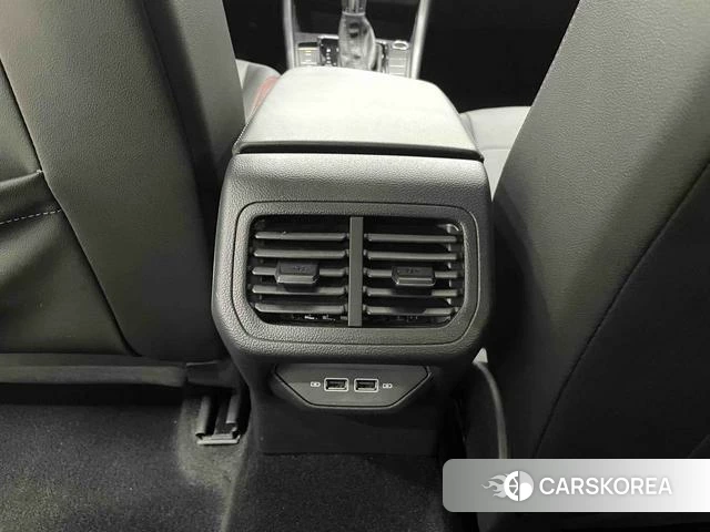 Volkswagen Bora id 4359407 из Китая 12