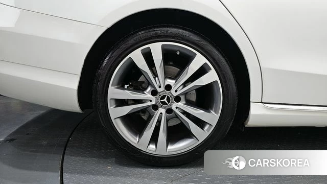 Mercedes-Benz C-Class W205 id 3867490 из Кореи 14