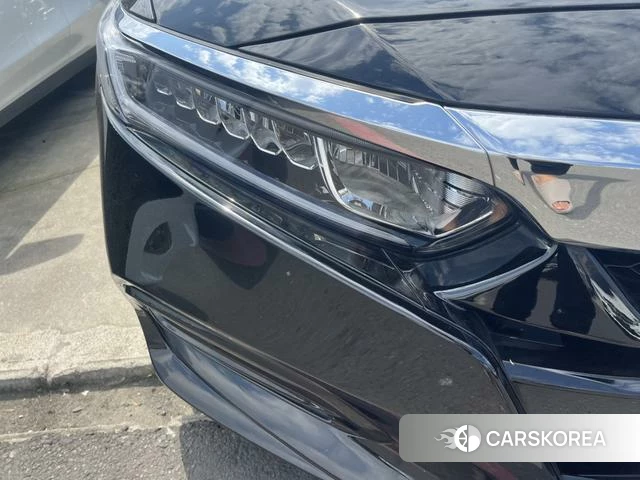 Honda Accord id 4307434 из Китая 18