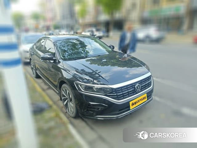 Volkswagen Passat 2022 Черный из Китая, фото 4