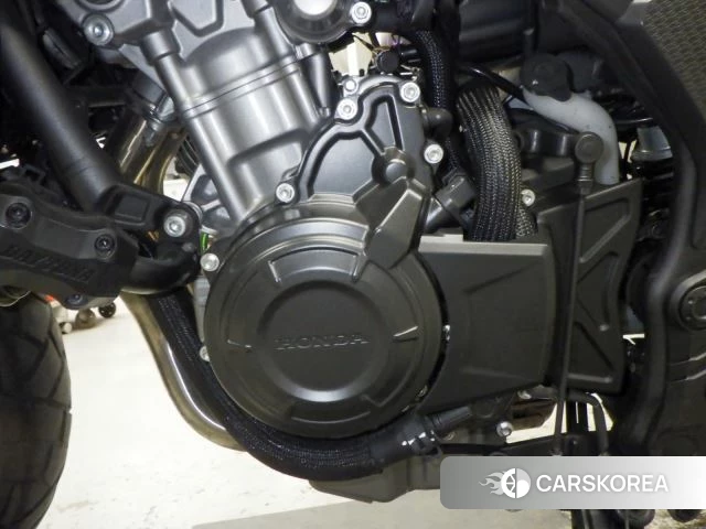 Engine photo