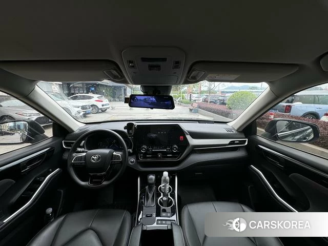 Toyota Highlander 2024 Черный из Китая, фото 4