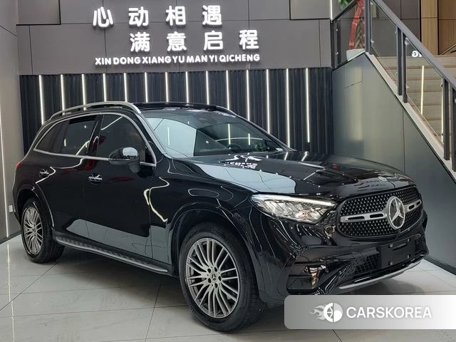 Mercedes-Benz GLC 2023 Черный из Китая, фото 4