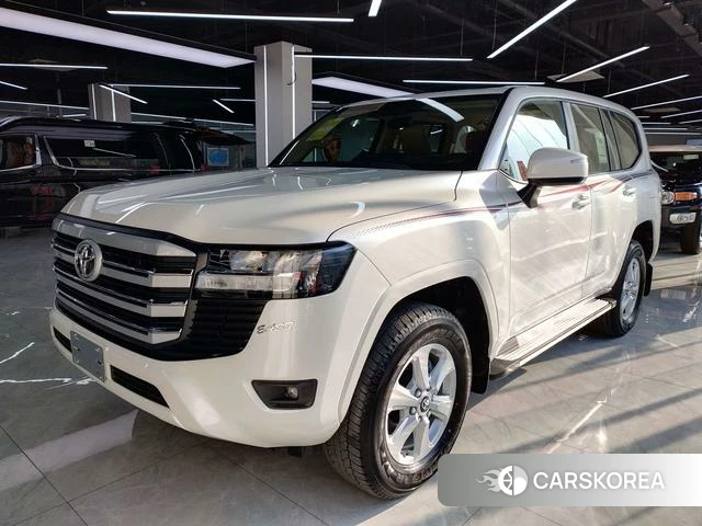 Toyota Land Cruiser (imported) 2024 Белый из Китая, фото 4