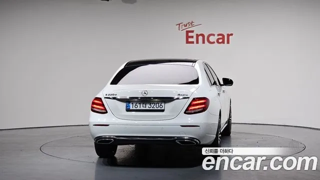 Mercedes-Benz E-Class W213 id 2860529 из Кореи 14