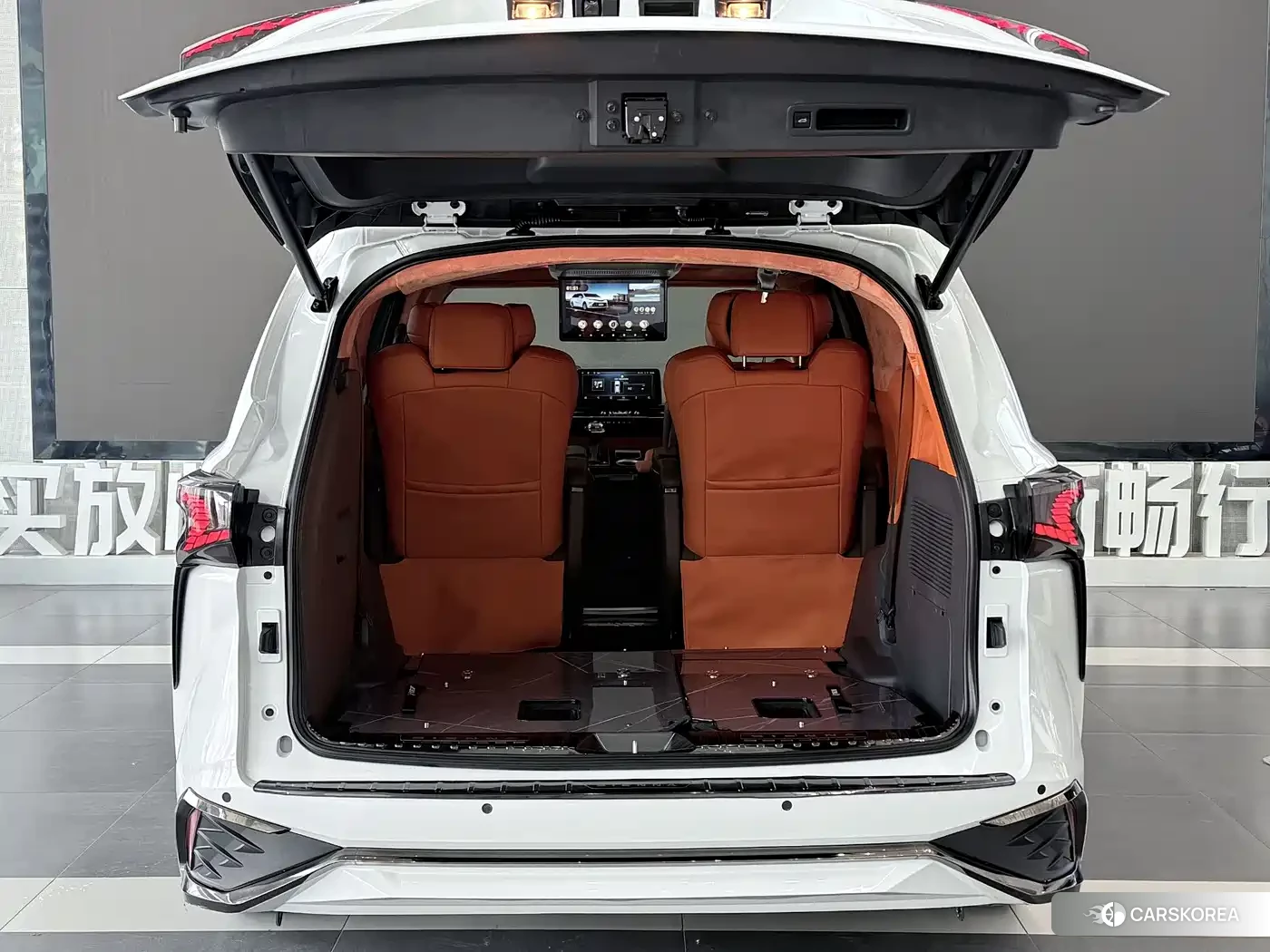 Toyota Sienna id 4548079 из Китая 21