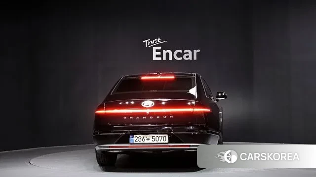 Hyundai Grandeur (GN7) id 3405291 из Кореи 14